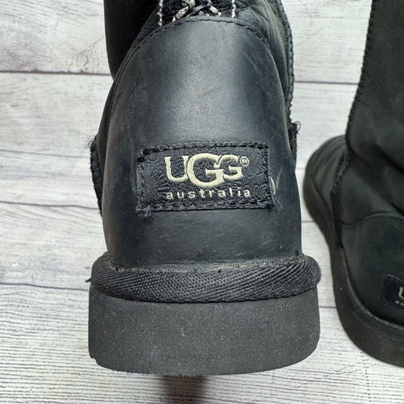 UGG Australia Black Leather Tall Boots Women Size 8 Sheepskin Lined - Picture 4 of 7